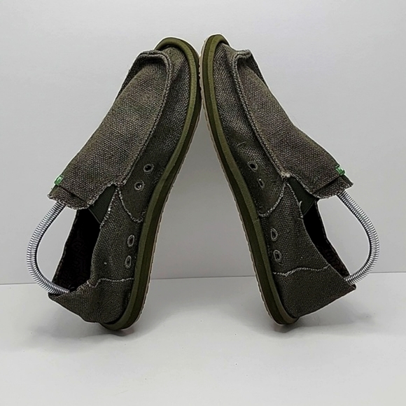 Sanuk | Sidewalk Surfer olive green slip-on sneakers | MENS 9 NWOT - Picture 7 of 9